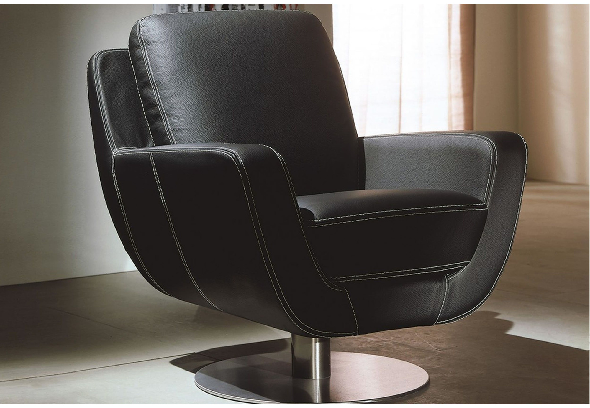 Sillón giratorio de piel JOHAN JULIOS | Sillón de piel | SofaHogar