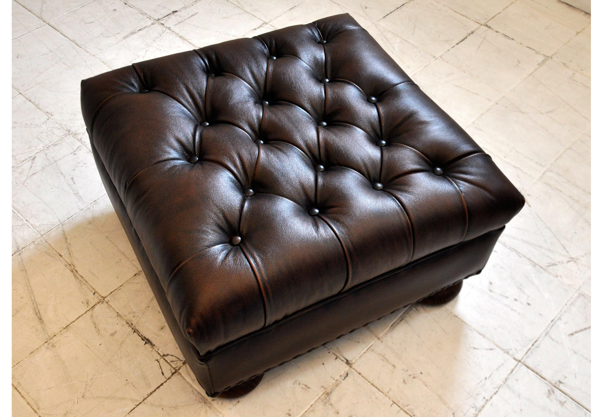 Sillón SOFT en piel natural | Butaca en cuero vintage | SofaHogar