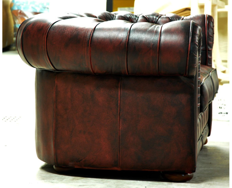Sofá chester original en piel | Sofá chesterfield inglés | SofaHogar